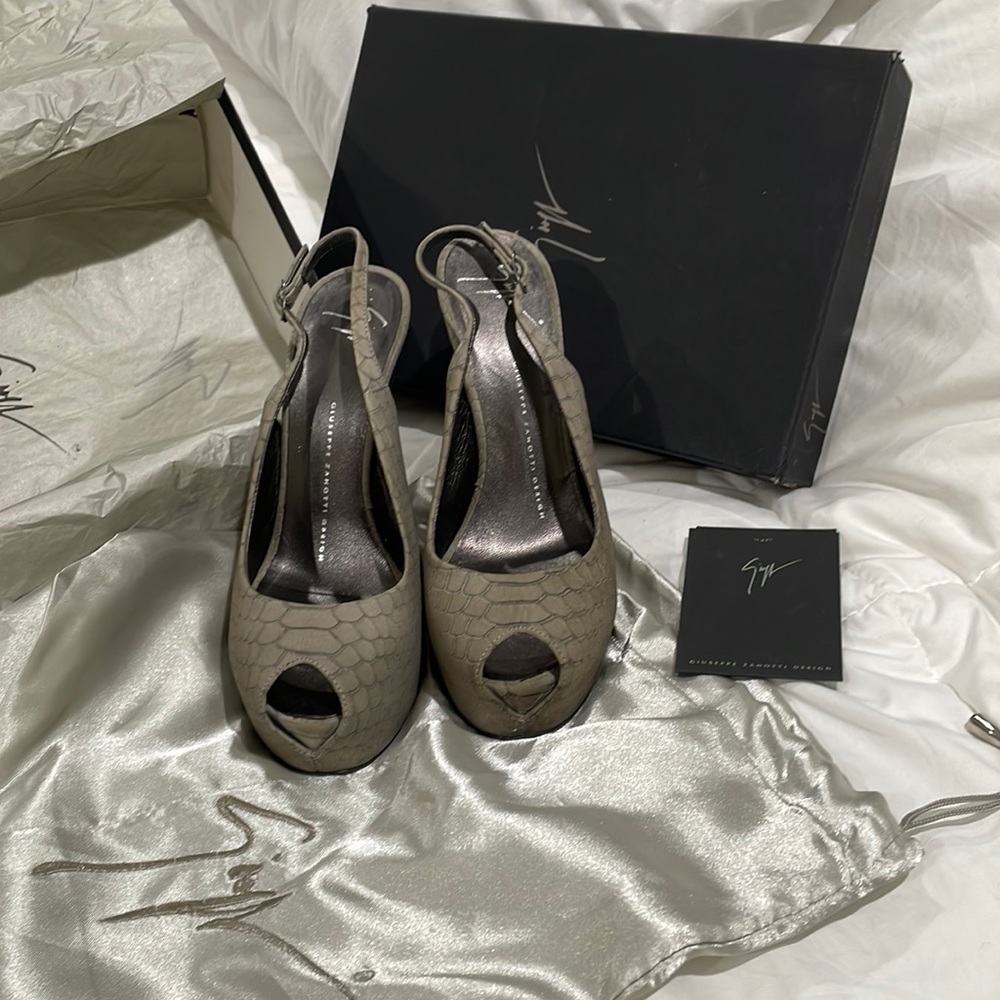 Giuseppe zanotti shoes